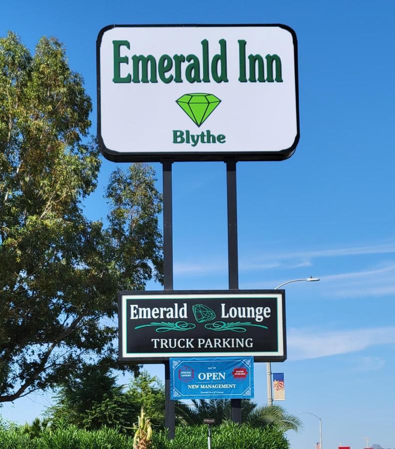 Emerald Inn & Lounge Blythe Luaran gambar